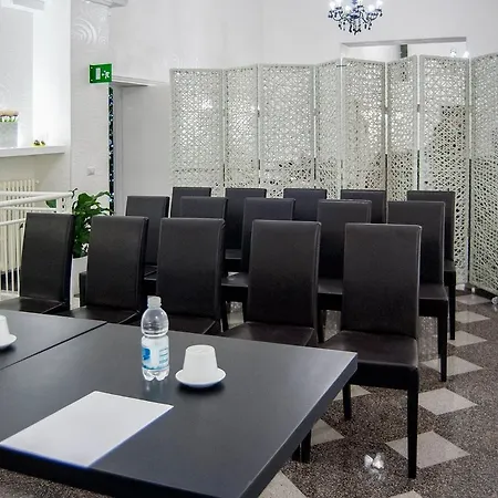 Santa Chiara Ξενοδοχείο 3*