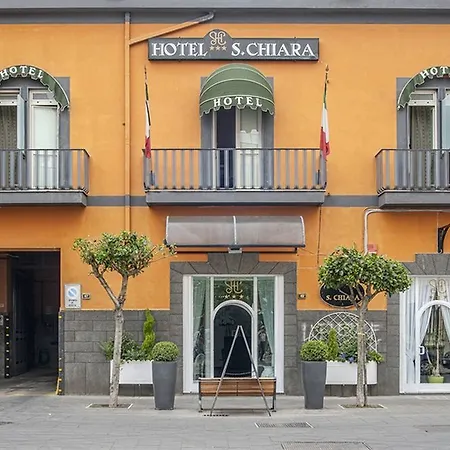 Santa Chiara Szálloda 3*