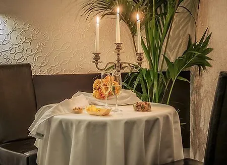 Santa Chiara Hotel 3*