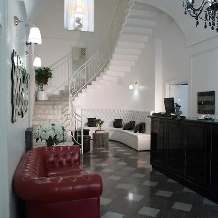 Santa Chiara Hotel 3*